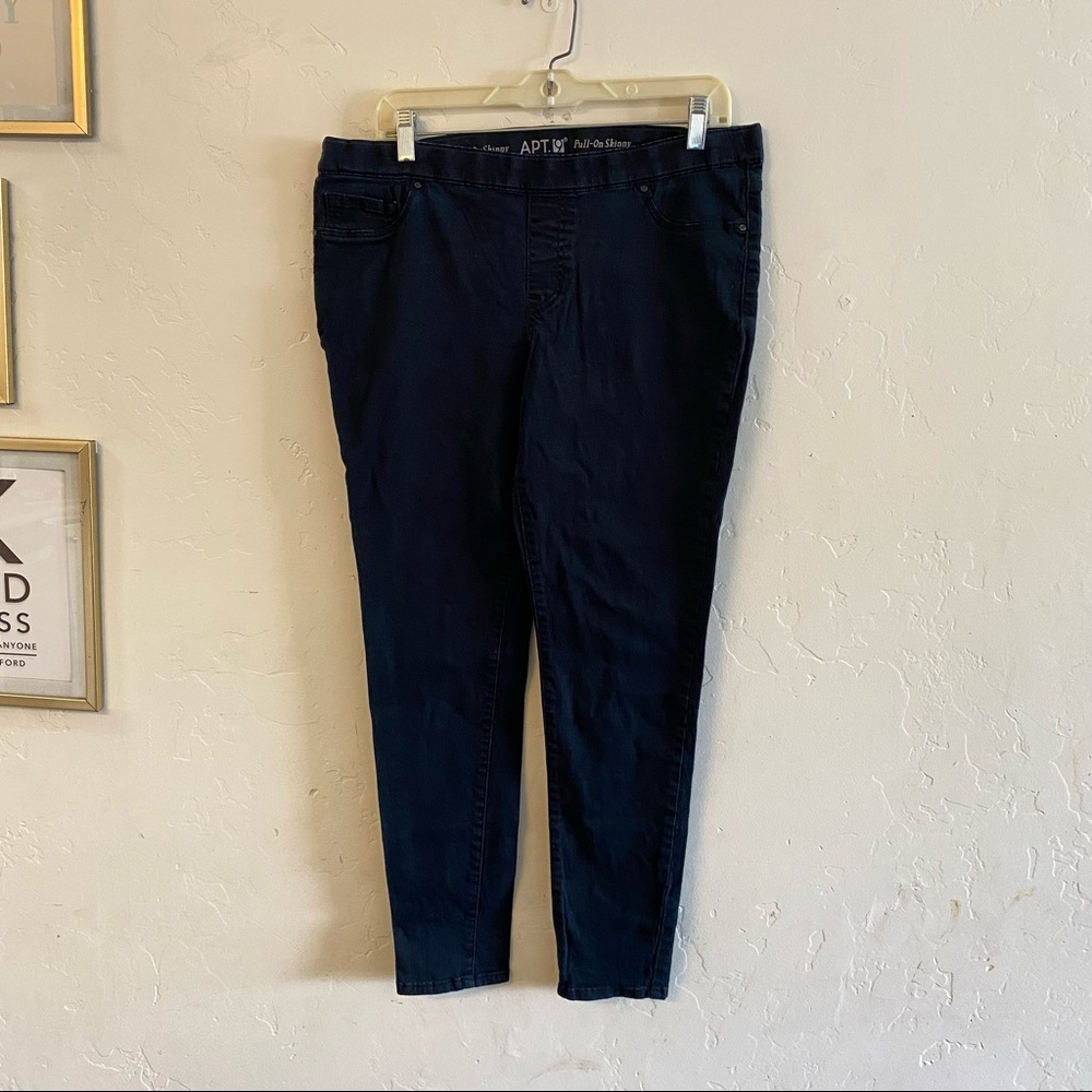 Apt. 9 Black Skinny Pull On Skinny Pants Size 12